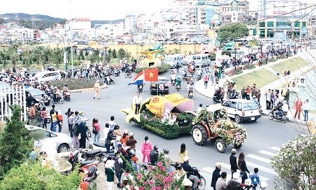 Flower festival returns to Da Lat - ảnh 1